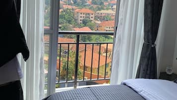 1 chambre, bureau, fer et planche Ă repasser, Wi-Fi