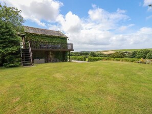 Property grounds - Hollies Cottage (Truro)