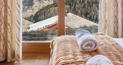 Chalet White Peak by Mrs Miggins