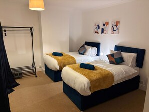 2 Schlafzimmer, Bügeleisen/Bügelbrett, WLAN, Bettwäsche