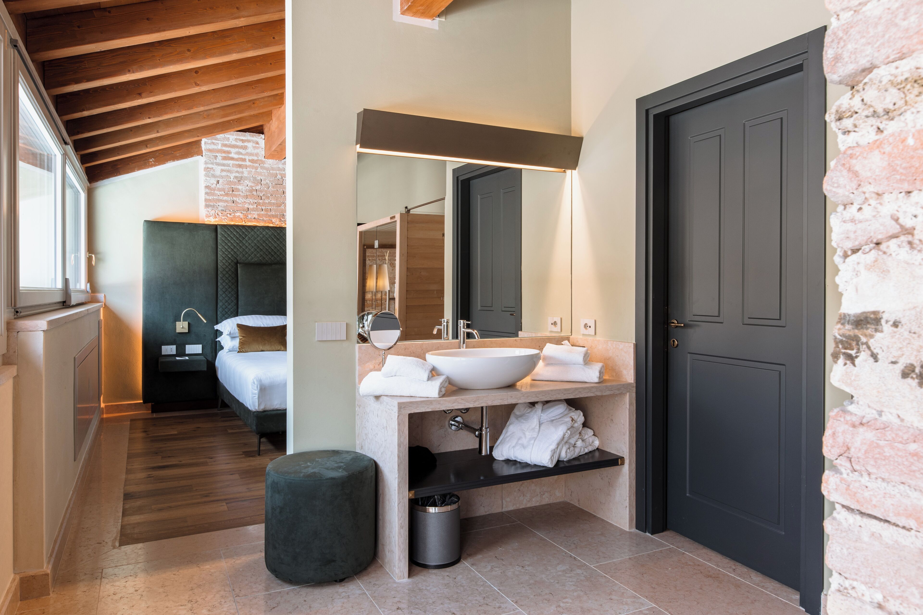 Penthouse, Private Pool, Park View | In-room safe, desk, blackout drapes, soundproofing