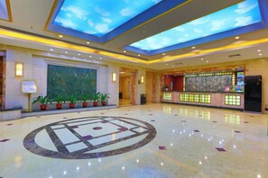 Unclassified image, 3 of 54, button - Landscape Hotel (Longyan Railway Station) (Longyan)