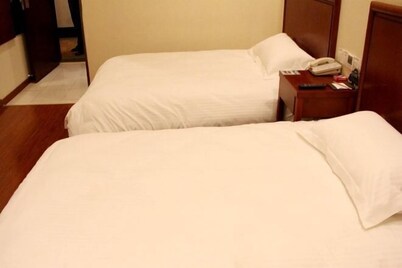 GreenTree Liaocheng Yanggu Huangshan Road Shizilou