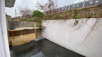 Habitación doble, baño compartido | Áreas de la propiedad
