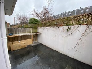 Double Room, Shared Bathroom | Property grounds