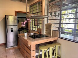 Deluxe Apartment, Balcony, Sea View | Desk, free WiFi