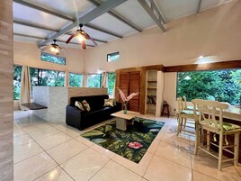 Luxury Studio Suite, Balcony, Sea View | Desk, free WiFi