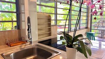 Deluxe Apartment, Balcony, Sea View | Desk, free WiFi