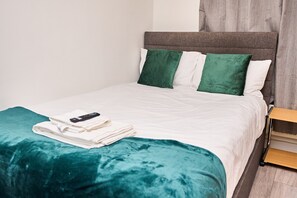 1 bedroom, free WiFi, bed sheets