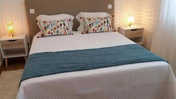 1 bedroom, WiFi (free), bed sheets