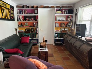 Smart TV, books
