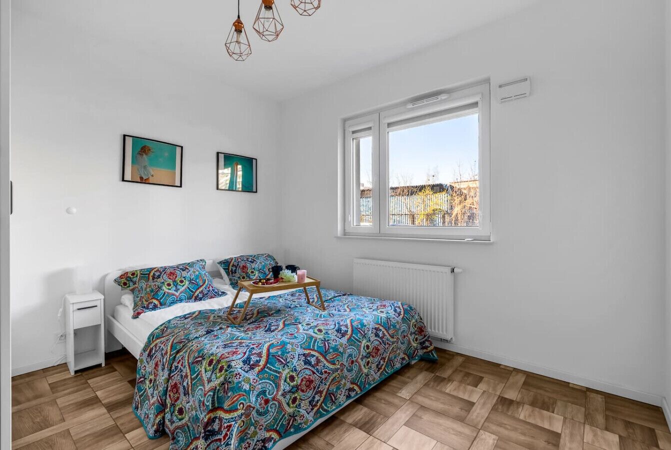 2 bedrooms, desk, iron/ironing board, free WiFi