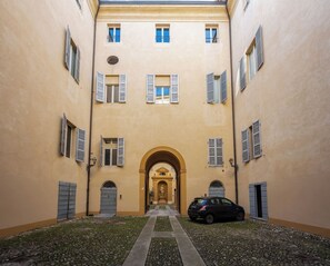 Esterni