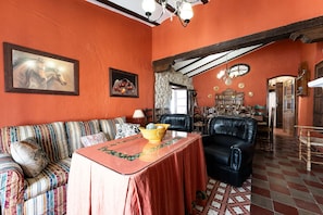 Interior - MalagaSuite Casa Rural Bobadilla (Antequera)