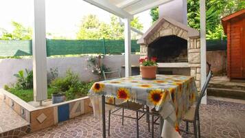 Studio, 1 Schlafzimmer, Terrasse, Gartenblick | Terrasse/Patio