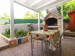 Studio, 1 kamar tidur, teras, pemandangan kebun | Teras/patio