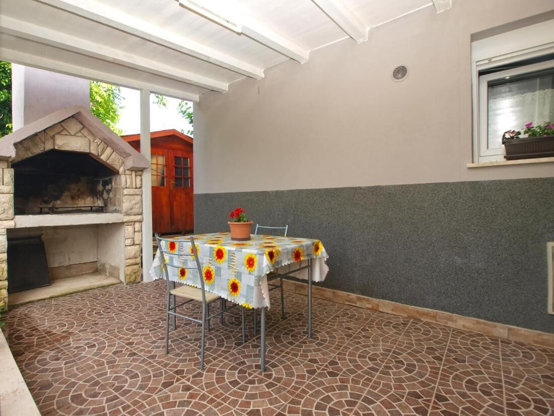 Studio, 1 soverom, terrasse, hageutsikt | Utendørsservering