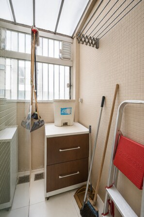 Apartemen Deluks, 3 kamar tidur, AC, pemandangan laut | Interior