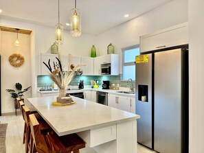 Microwave, oven, stovetop, dishwasher