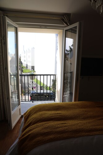 Lux Gold White - 15 Min To Paris & CDG