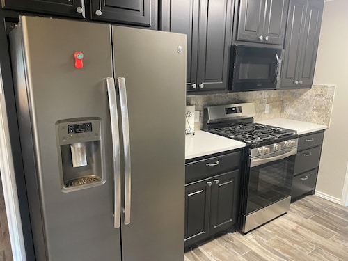  Completely remodeled 3-bedroom 2 bath in south Lubbock. 7 min to Tech.