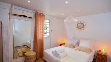 5 makuuhuonetta, silitysrauta/-lauta, Wi-Fi, vuodevaatteet