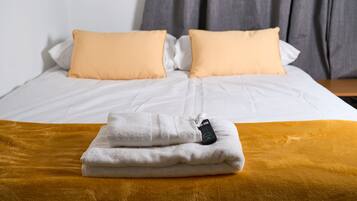 1 bedroom, free WiFi, bed sheets