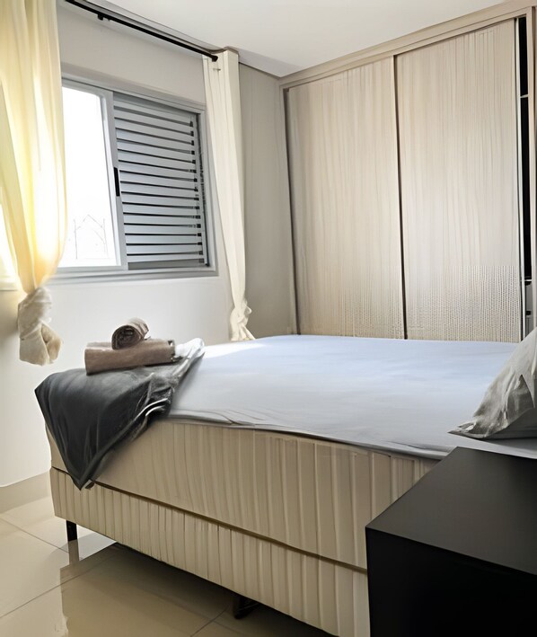 Room - Castelo Branco (Patos de Minas)