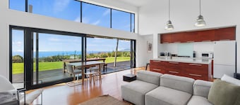 Skyline Lodge - Leigh Coastal Paradise