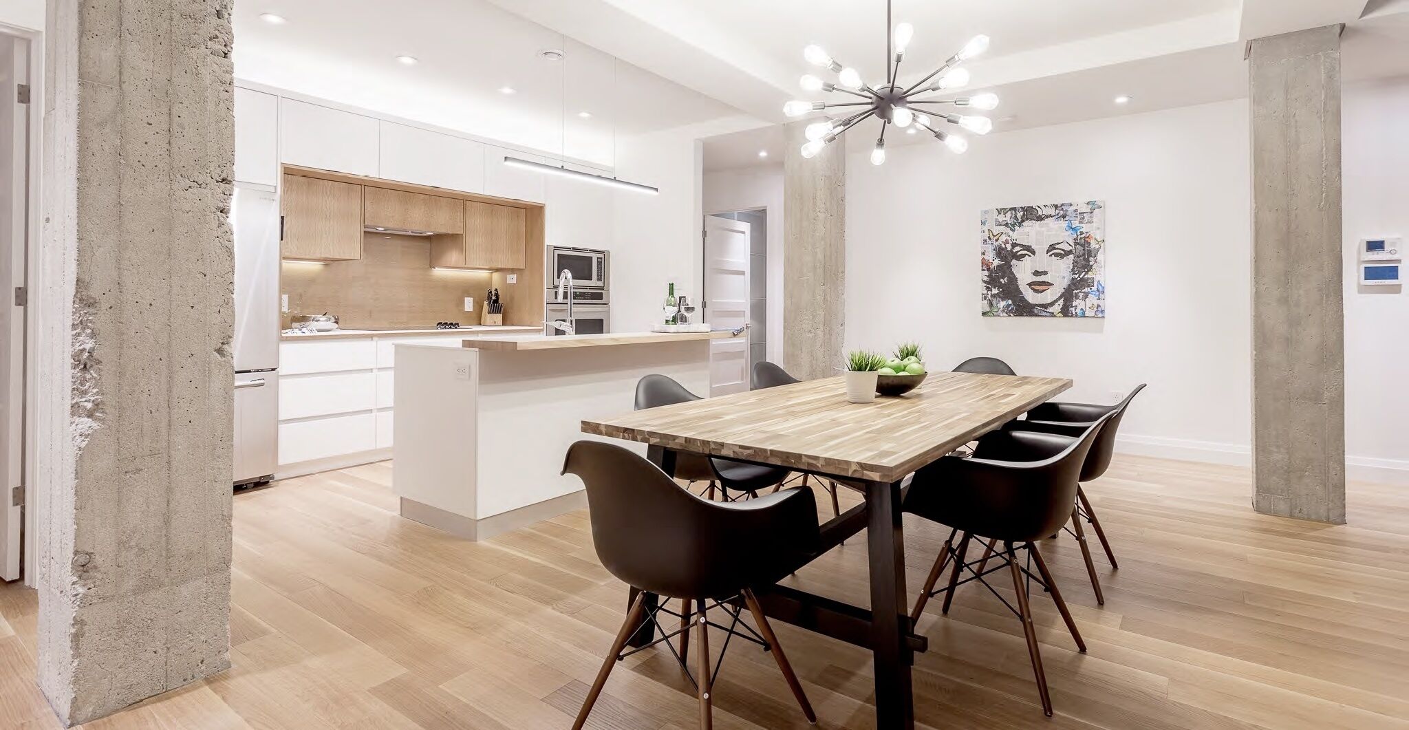 Luxury Apartment, 2 Bedrooms, Non Smoking, Kitchenette | Private kitchenette | Coffee/tea maker, electric kettle