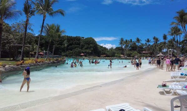 Utomhuspool