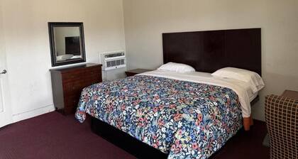 Budget Inn