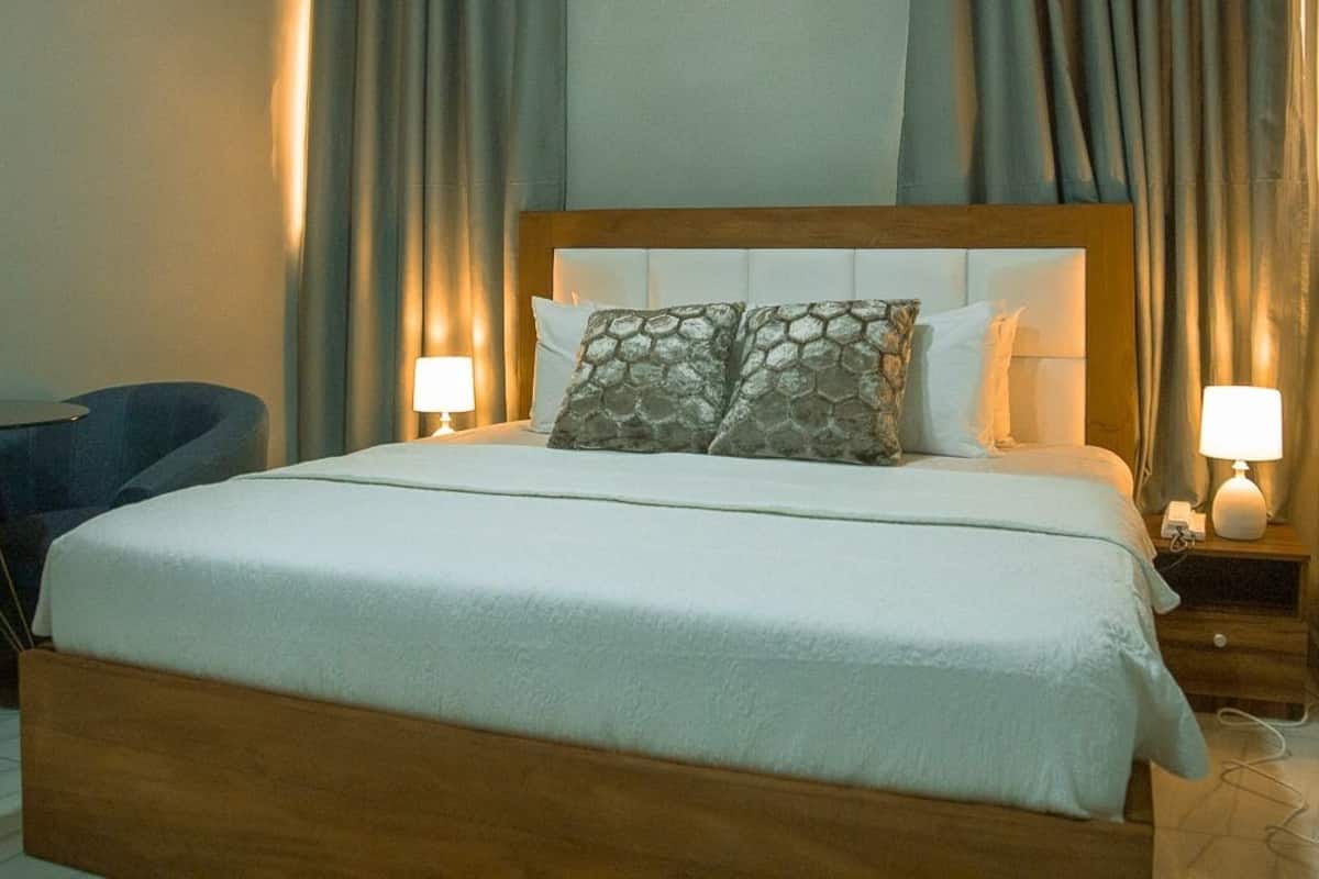Deluxe Double Room | Living area