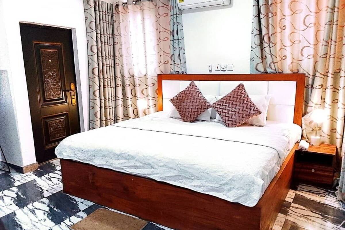 Superior Double Room, Sea View | Desk, laptop workspace, free WiFi