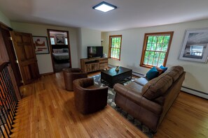 5 chambres, bureau, fer et planche à repasser, Wi-Fi