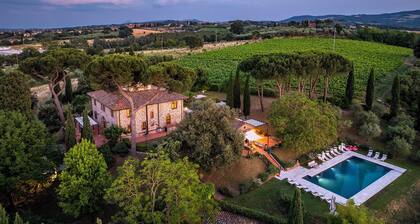 Villa la Monarca 16, Emma Villas