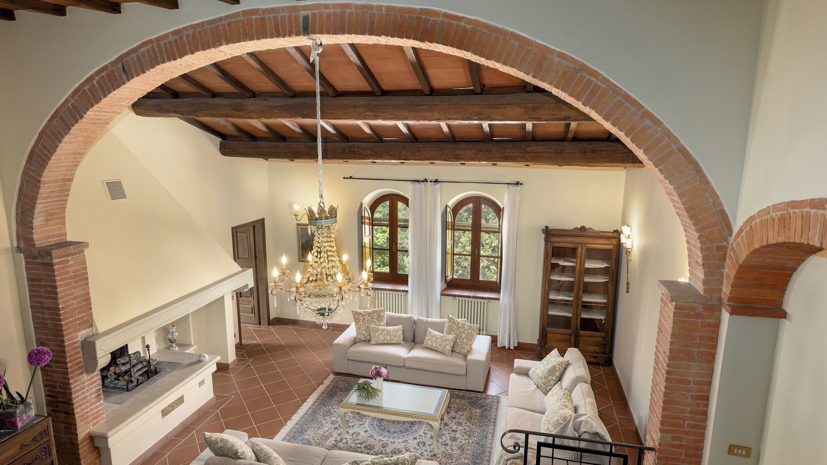 Tischtennisplatte, Stereoanlage