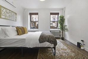 3 bedrooms, iron/ironing board, travel cot, WiFi