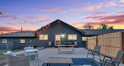 12 Min from Downtown Denver, Gateway to the Mountains!