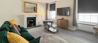 Murray Street Town House