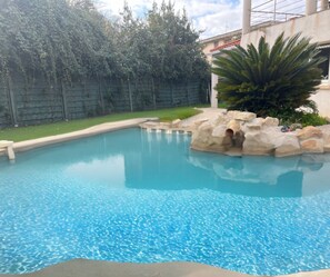 Piscina all'aperto