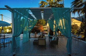 Property grounds - Aegli Hotel Studios (Thasos)