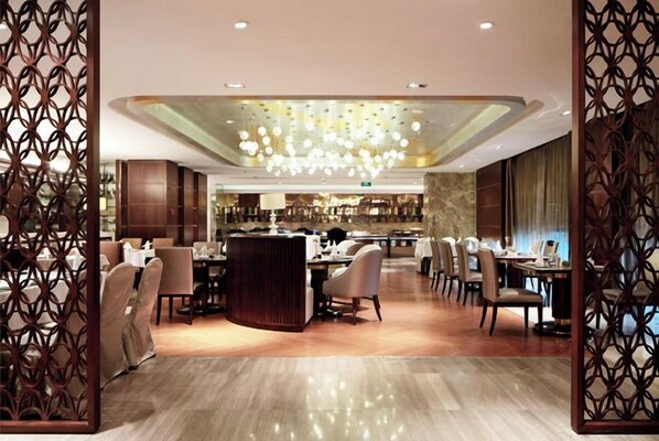 Restaurant - Haiyan Hotel (Haiyan)