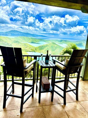Property grounds - Panoramic Ocean Views, Heated Pool, Off Grid, Lunazul Villa (Coral Bay)