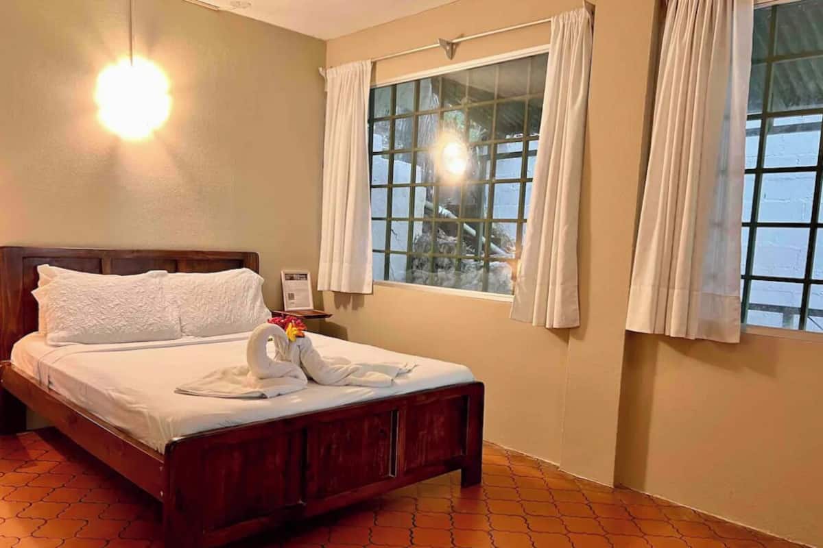 Classic Double Room, Balcony, Courtyard View