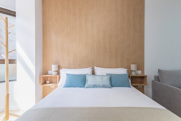 1 habitación, tabla de planchar con plancha, wifi y ropa de cama 