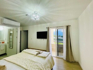 2 makuuhuonetta, silitysrauta/-lauta, ilmainen Wi-Fi, vuodevaatteet