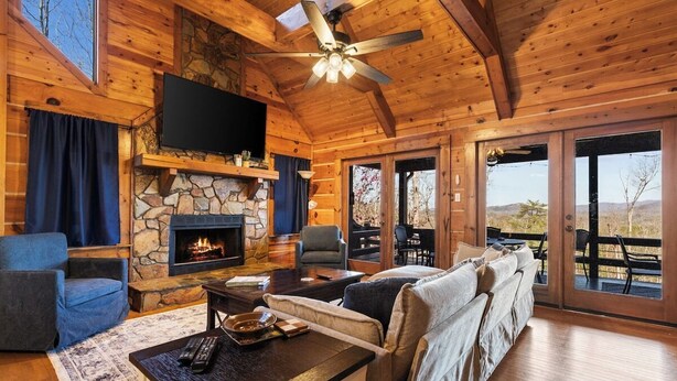 TV, fireplace, DVD player, foosball - Private Pool Cabin Sleeps 16 - Perfect for family getaways.  Pet Friendly (Morganton)