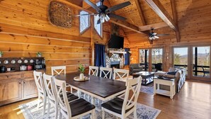 Dining - Private Pool Cabin Sleeps 16 - Perfect for family getaways.  Pet Friendly (Morganton)