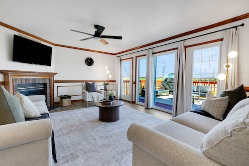 Modern cozy get-away* game room-amish country